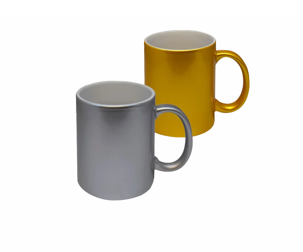 Taza plateada y dorada lista para personalizar